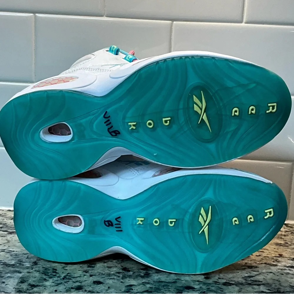 Reebok Question Mid 'Lemon Zest' Size 4.5 Girls - Picture 7 of 7